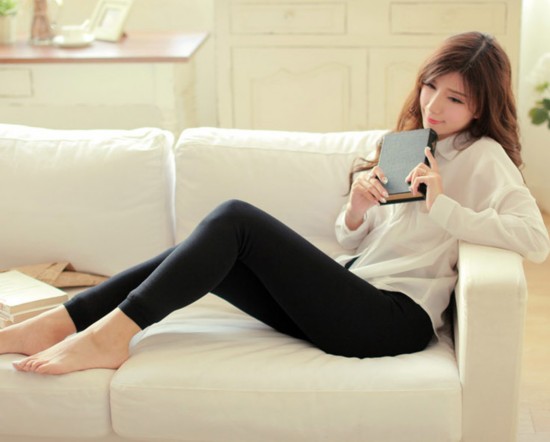 女子學(xué)韓劇穿打底褲露腳脖被凍尿血 女性為什么會尿血？