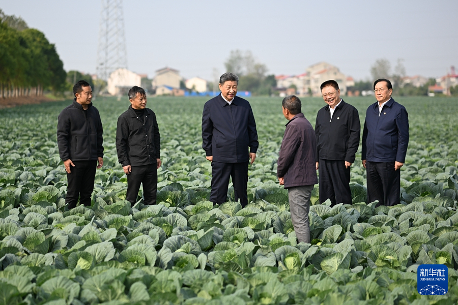 習近平在湖北考察時強調(diào) 鼓足干勁奮發(fā)進取 久久為功善作善成 奮力譜寫中國式現(xiàn)代化湖北篇章