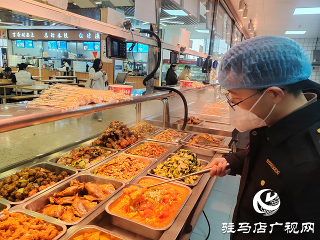 駐馬店市市場監(jiān)管局經(jīng)濟開發(fā)區(qū)分局開展春季學(xué)校食堂食品安全抽檢