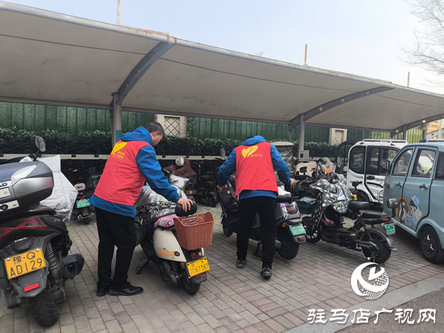 碧桂園清月灣：黨建賦能物業(yè)服務升級 紅色物業(yè)架起黨群連心橋