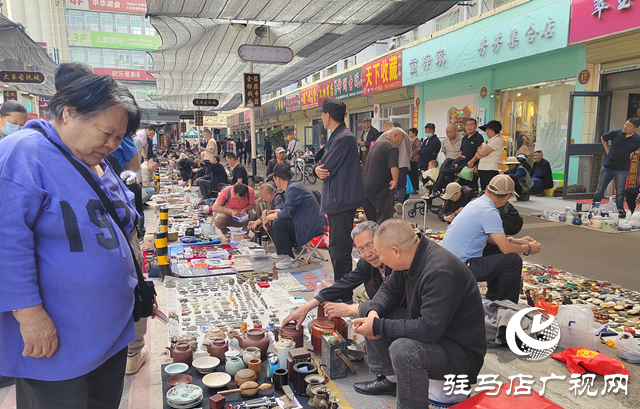 2025年第二屆全國(guó)古玩交流會(huì)在駐馬店市開幕