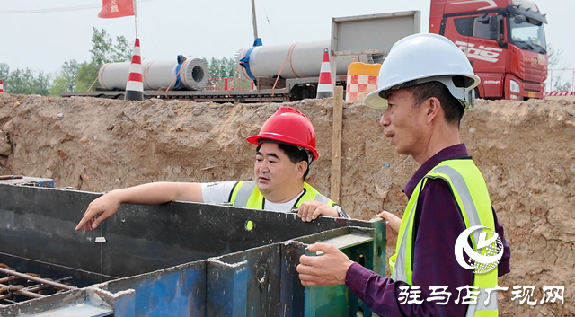 “五一”堅(jiān)守筑通途 駐馬店107國道東移項(xiàng)目建設(shè)者用汗水詮釋勞動(dòng)擔(dān)當(dāng)