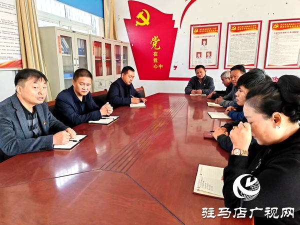 以孝善與活力為筆，繪就鄉(xiāng)村新畫卷 ——專訪平輿縣萬(wàn)金店鄉(xiāng)土店村支部書記李新立