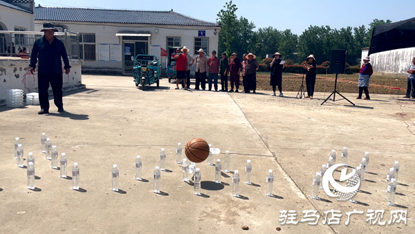 以孝善與活力為筆，繪就鄉(xiāng)村新畫卷 ——專訪平輿縣萬(wàn)金店鄉(xiāng)土店村支部書記李新立