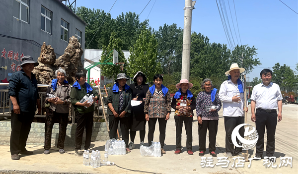 以孝善與活力為筆，繪就鄉(xiāng)村新畫卷 ——專訪平輿縣萬(wàn)金店鄉(xiāng)土店村支部書記李新立