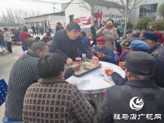 以孝善與活力為筆，繪就鄉(xiāng)村新畫卷 ——專訪平輿縣萬(wàn)金店鄉(xiāng)土店村支部書記李新立