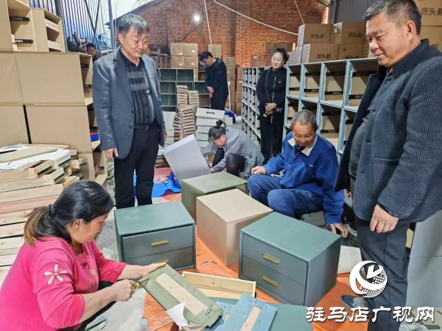 以孝善與活力為筆，繪就鄉(xiāng)村新畫卷 ——專訪平輿縣萬(wàn)金店鄉(xiāng)土店村支部書記李新立