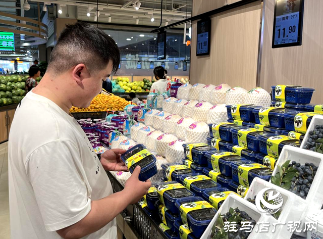 桑葚“甜蜜來襲” 嘗鮮正當時
