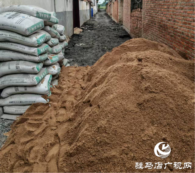  新蔡縣孫召鎮(zhèn)：獎(jiǎng)學(xué)金鋪就歸鄉(xiāng)路，赤子之心暖鄉(xiāng)情